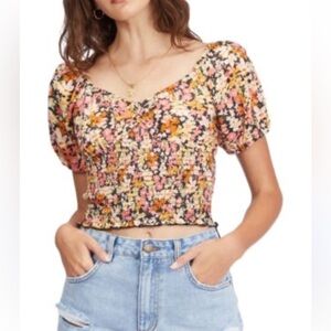 Billabong Juniors' Cotton Get Along Smocked Cropped Top floral size small
